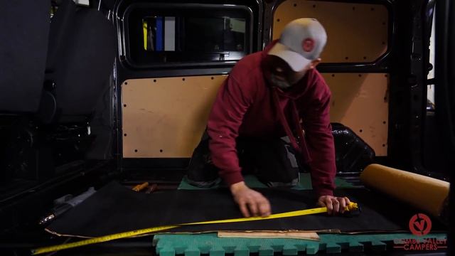 HOW TO PROFESSIONALLY FIT FLOOR INSULATION TO YOUR CAMPER (Tips, Tricks and Hacks) смотреть онлайн