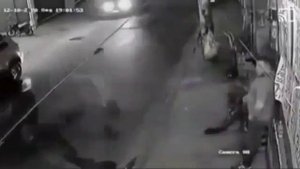 Сверхчеловек попал на камеры