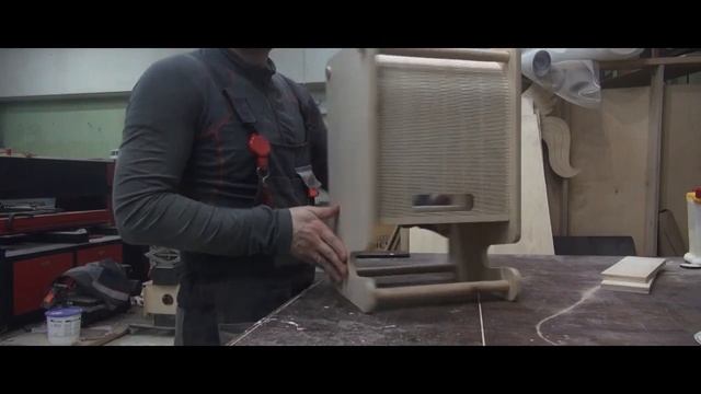 Шкафчик для мелочей с дверцей из гибкой фанеры смотреть онлайн