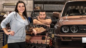 Девочке впарили гнилую БМВ Е30 с мертвым мотором М20В25