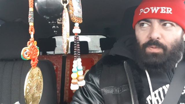 Как он переехал жить в Китай! смотреть онлайн