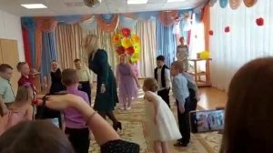 Танец-игра "Тётя Весельчак"