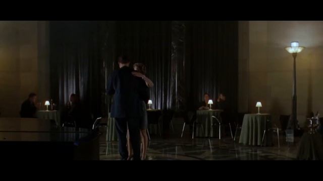 Он понимает, что мир — это просто виртуальная реальность, а другие люди — всего лишь NPC смотреть онлайн