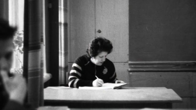 К юбилею школы № 2 г.Чугуева.mpg смотреть онлайн