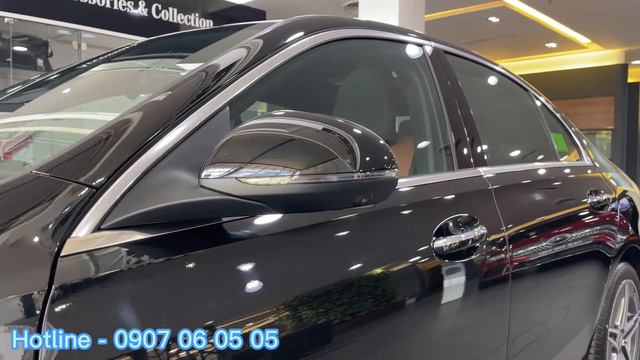 Mercedes-Benz C300 AMG 2023 (V1) - Màu Đen | Nâu Giao Ngay - Hotline 0907 06 05 05 смотреть онлайн