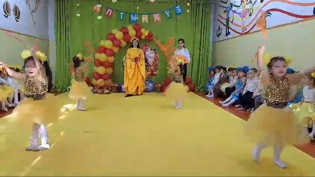 Танец "Листья" смотреть онлайн