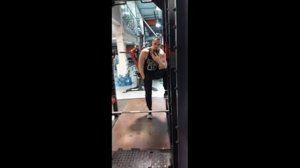 ?КАК ВЫБРАТЬ ГРИФ, КАКИЕ ГАНТЕЛИ ЛУЧШЕ И ЧТО ДОЛЖЕН ЗНАТЬ КАЖДЫЙ В СПОРТЗАЛЕ