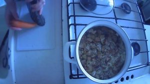КАК ПРИГОТОВИТЬ СУП С БЕЛЫМИ ГРИБАМИ И ЧЕЧЕВИЦЕЙ.