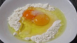 Суп с галушками и куриными крылышками