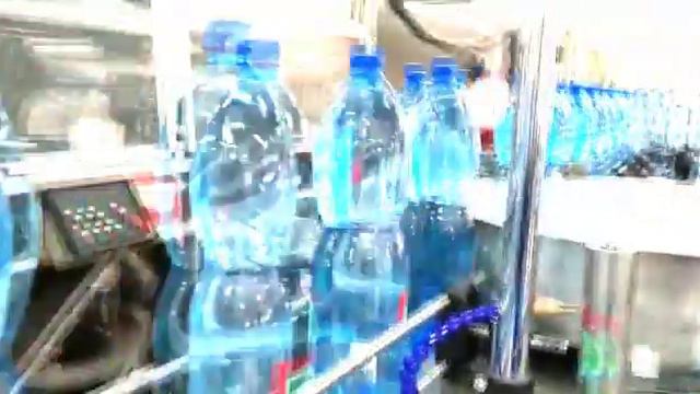 Этикетировщик 6000 бутылок в часавтомат на горячем клее расплавеполипропилен. этикетка БОПП164