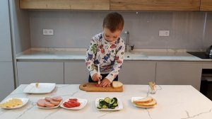 Как быстро приготовить канапе с помощью большого шприца