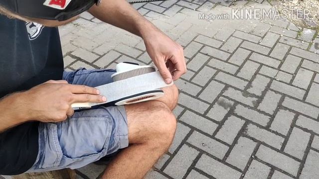 Замена воздушного фильтра KAWASAKI Z750S + лайфхак для чистого воздуха смотреть онлайн