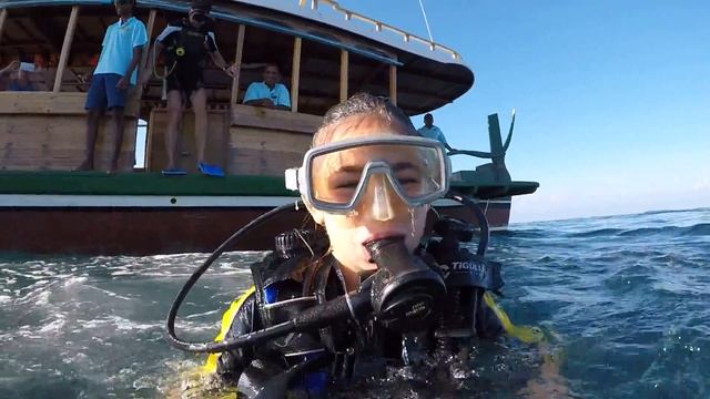 17 - 12 января - 5-ый учебный дайв, прыжок с лодки смотреть онлайн