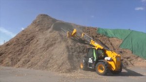 Удлиненный отвал на телескопический погрузчик.