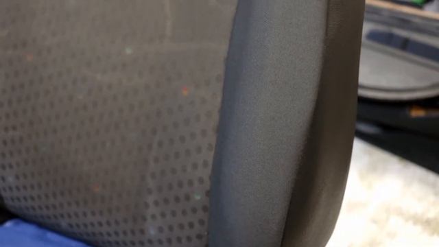 Ремонт обивки сиденья для VW Polo Mk4 смотреть онлайн