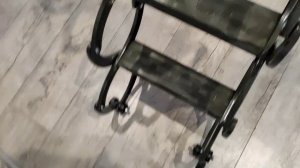 Обзор установленной чердачной лестницы ножничного типа.