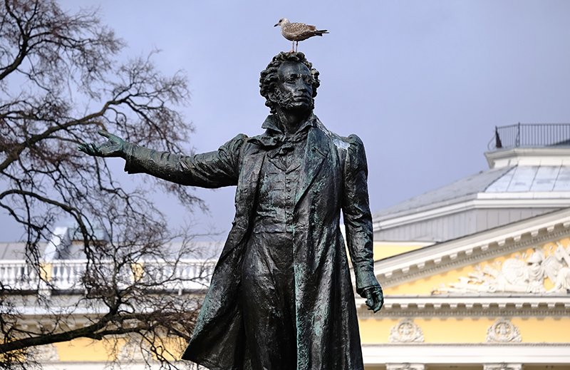 "Иван Сергеевич": американские дипломаты перепутали имя Пушкина / События на ТВЦ