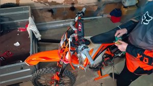 Установка грипс и наконечника подножки на Regulmoto crosstrec 300/ небольшой обзор моего мотоцикла.