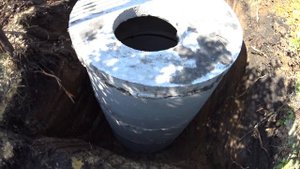 Выгребная яма своими руками за 4 часа.