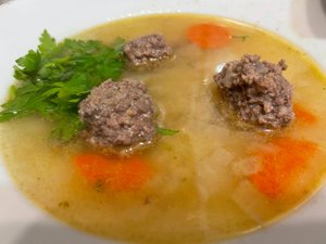 Суп c фрикадельками