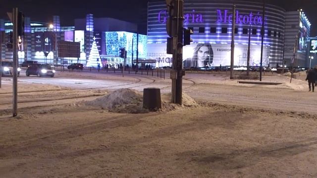 Snow near Galeria Mokotow смотреть онлайн