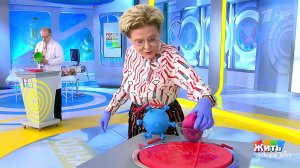 Три беды - одна вакцина. Жить здорово! Фрагмент выпуска от 17.08.2021