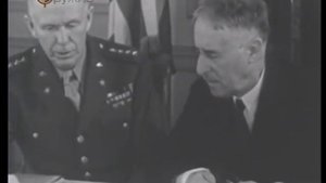 Секретное оружие Германии "Фау-2".