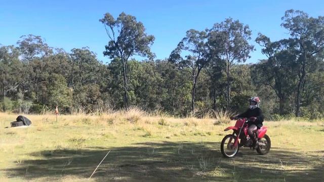 Honda CRF 150RB wheelie
