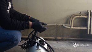 Какой инструмент нужен для химчистки салона автомобиля