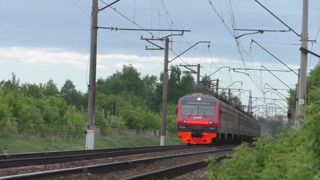 Электропоезд ЭД4М-0437 сообщением Москва - Фрязино смотреть онлайн