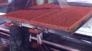 Производство плит и изделий из резиновой крошки.