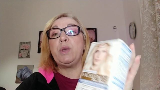 Oreal Eccellence 01,ultra chiaro naturale ⭐ смотреть онлайн