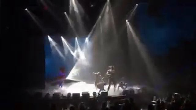 Шоу Алины Жиленко «Рождение шедевра» в «Tarzan Show» в Крокусе смотреть онлайн