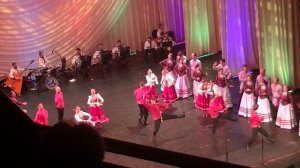 Русская плясовая. Волжский народный хор имени Милославова.