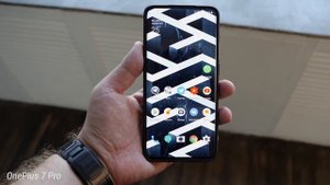 Распаковка OnePlus 7T Pro McLaren Edition – врум-врум!