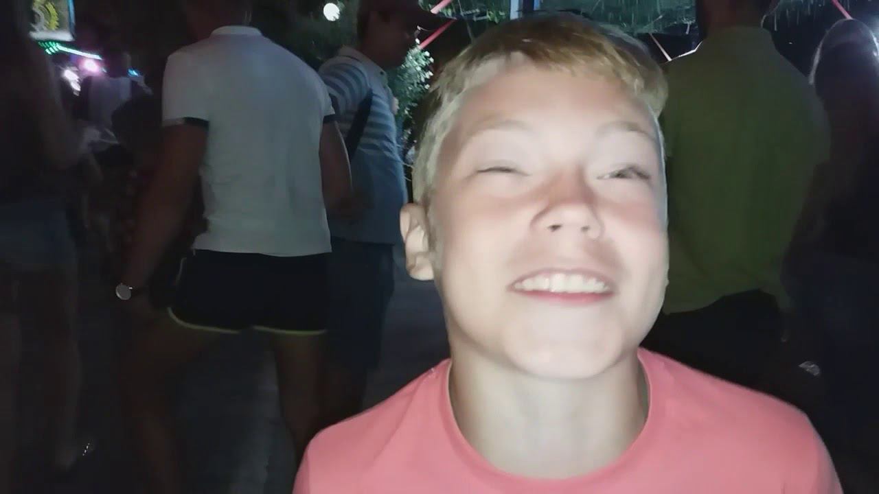 Ужас когда проваливаешься в неизвестность!!!! смотреть онлайн