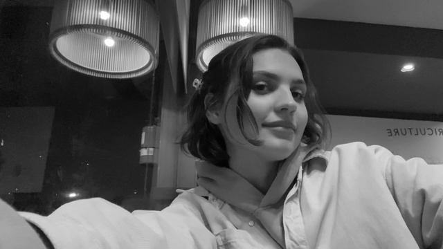 Новый вложик: сменила прическу, пробую говорить на испанском, что-то готовлю и прочие житейские дел смотреть онлайн