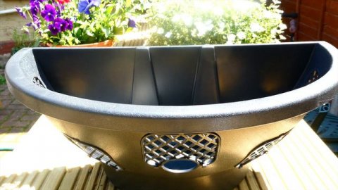 Plantopia Easy Fill Wall Mount Hanging Basket/ Planter - Review