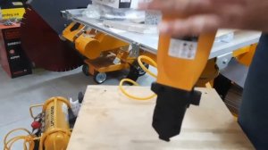 Степлер пневматический BOSTITCH CF15 1 E