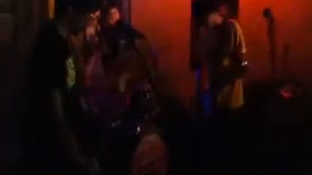 andalusian dog-the dropouts (eraserheads night '11) *saguijo bar* смотреть онлайн