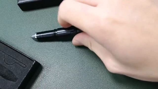 Многофункциональная тактическая ручка