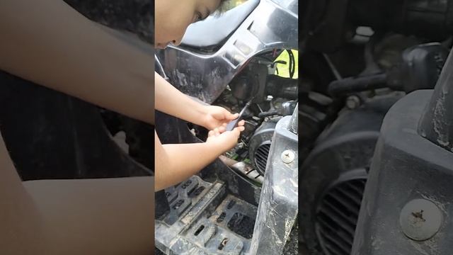 замена топливного и воздушного фильтра на квадроцикле Хантер 200 смотреть онлайн