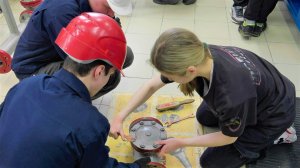 Выпускники школ Радужного примерили на себя актуальные профессии