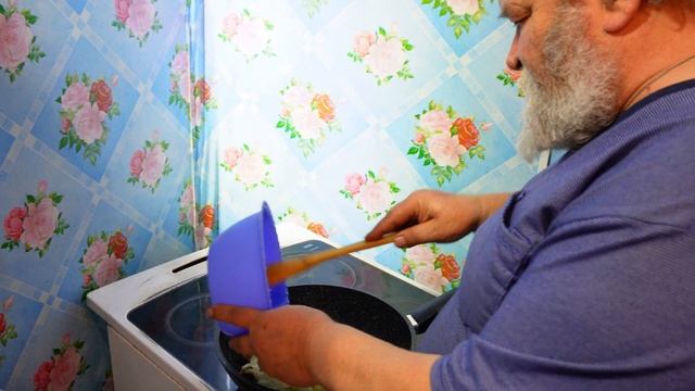 Клецки с мясом на Новый год 2023 ночной перекус от Василича Приготовлено аппетитно и вкусно смотреть онлайн