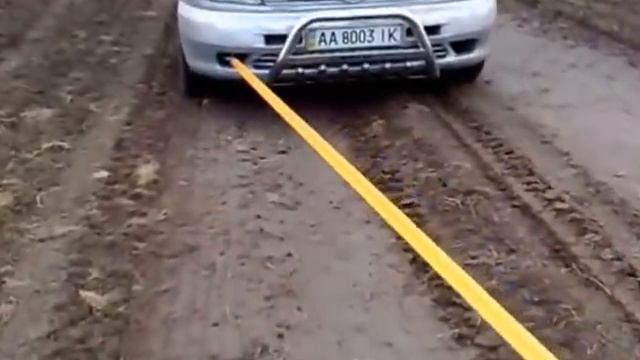 Мотоблок Мотор Сич МБ 8 буксирует микроавтобус смотреть онлайн