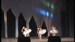 Вариация больших лебедей балет "Лебединое озеро"