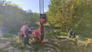 Малогабаритная буровая установка ГБУ 30Л на прицепе категории В. Испытания. Видео от ЗБТ