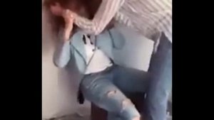 Жена избивает любовницу мужа