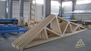 СТРОПИЛЬНАЯ СИСТЕМА. ОТ ЧЕГО ЗАВИСИТ ЦЕНА И СЛОЖНОСТЬ ИЗГОТОВЛЕНИЯ