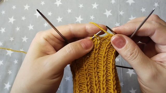 Удобная резинка, которая держит форму носков, и не растягивается. смотреть онлайн